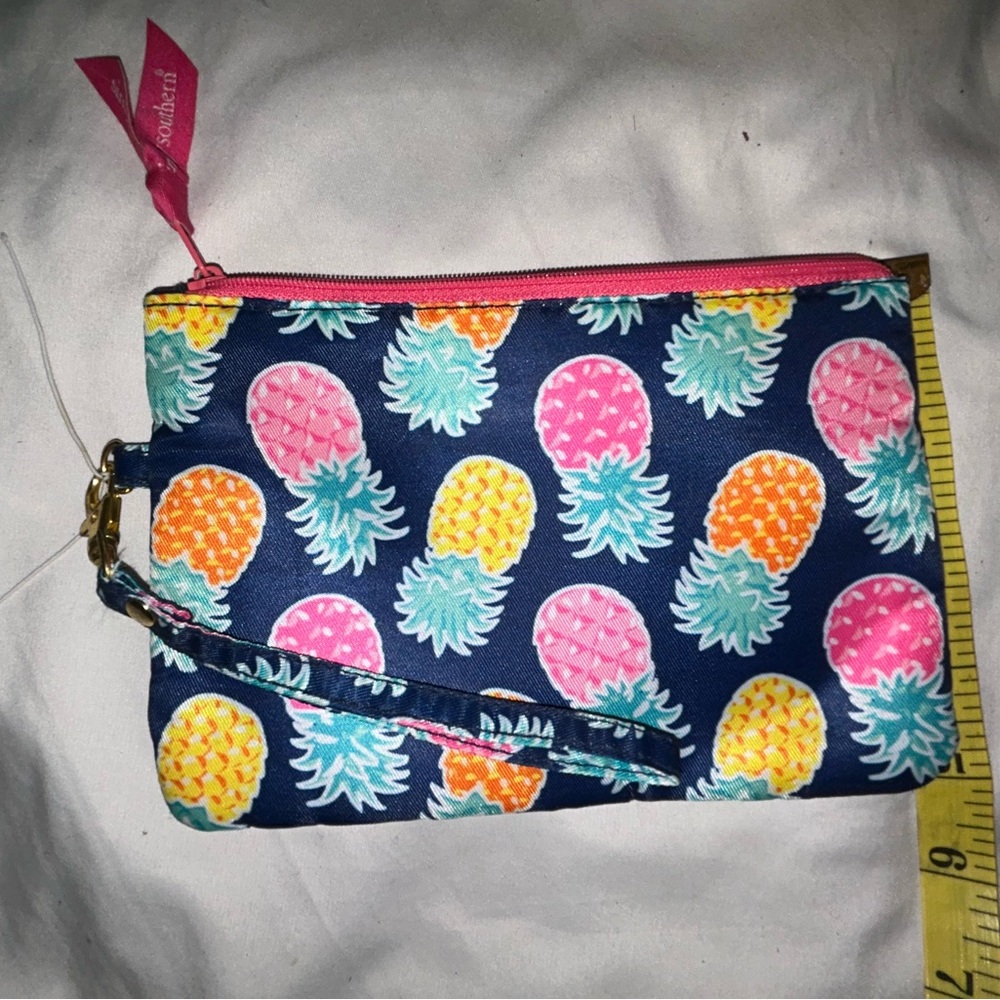 Simply Southern Pineapple Print Wristlet